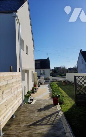 CARHAIX - MAISON 6 PIECES