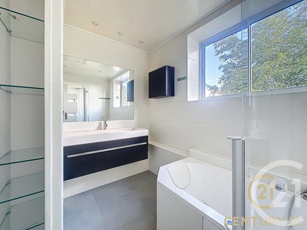 Maison à vendre  7 pièces - 194,14 m2 ST CLEMENT DE RIVIERE - 34