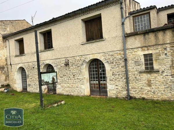 Immeuble à vendre 462m²