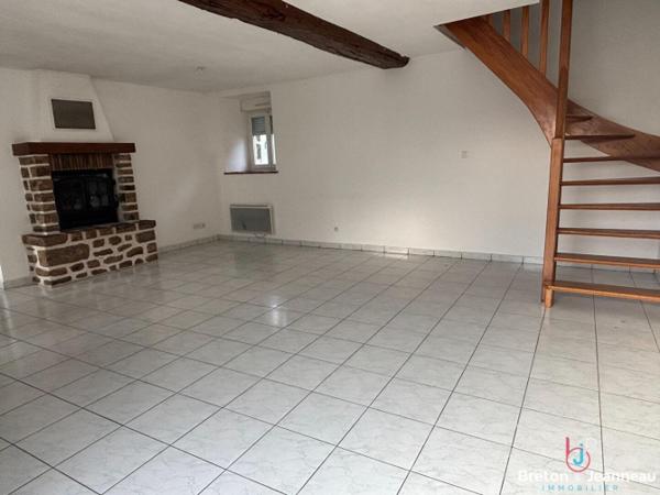 Maison en pierres secteur Mayenne