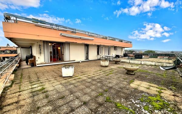 Appartement à vendre    3 pièces •  Nîmes