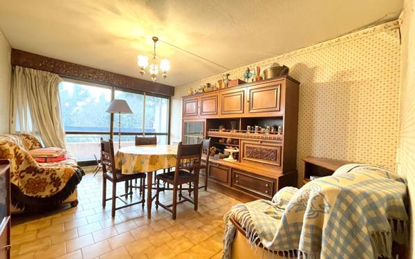 Appartement à vendre    3 pièces •  Nîmes