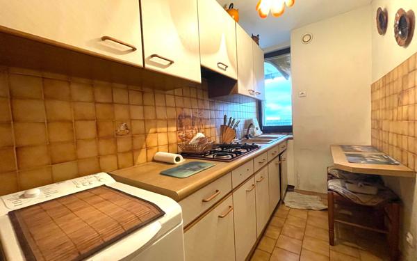 Appartement à vendre    3 pièces •  Nîmes