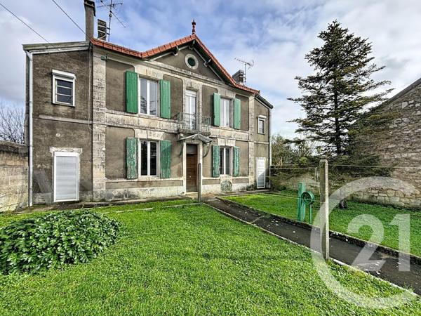 Maison à vendre  7 pièces - 100 m2 ANGOULEME - 16