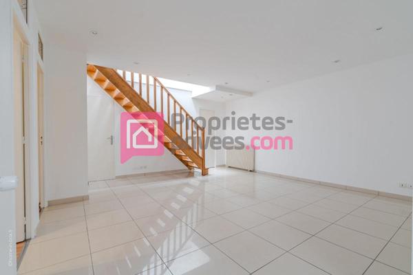 Grand LOFT 6/7 pièces 145 m2 , 3 chambres, jardin et parking double