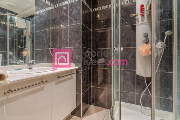 Grand LOFT 6/7 pièces 145 m2 , 3 chambres, jardin et parking double