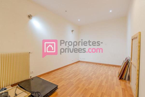 Grand LOFT 6/7 pièces 145 m2 , 3 chambres, jardin et parking double