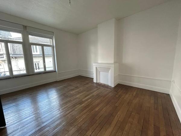 Immeuble à vendre 346m²