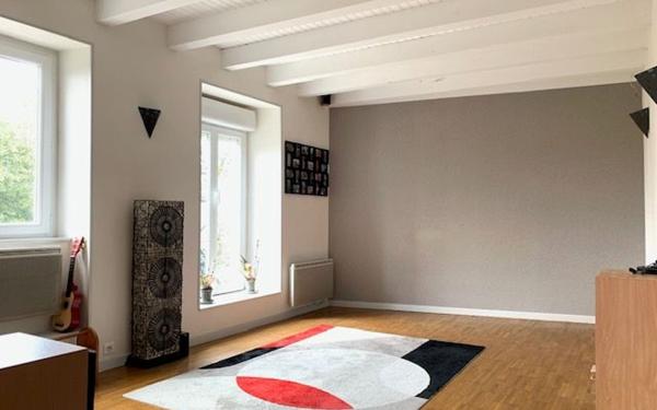 Maison à vendre    5 pièces • 98 m2 La Geneytouse