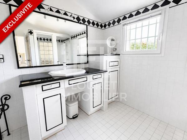 Mas catalan vue mer - 230 m² - 5 chambres - terrain 1,1 ha - potentiel locatif