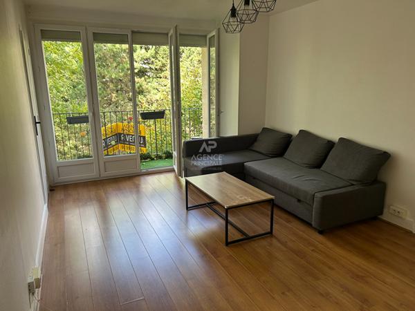 Appartement 2 pièce(s) -Parc possible 2 chambres €250 000 ** - Référence 4568-cpy