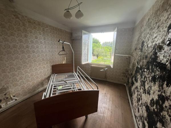 Maison à vendre 119 460 € Lalinde 5 p 64 m² DPE F