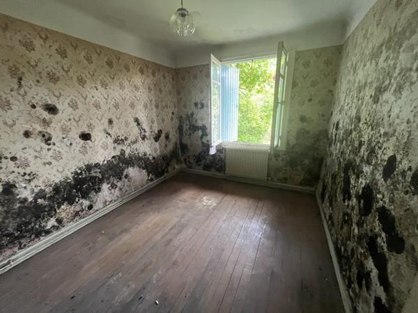 Maison à vendre 119 460 € Lalinde 5 p 64 m² DPE F