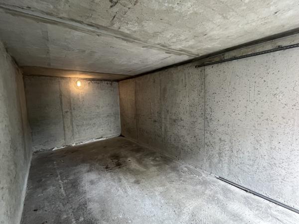 GARAGE SECTEUR DOURJACQ -LS025