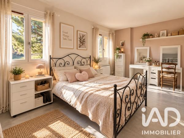 Maison à vendre 6 pièces 157,2 m² Vence