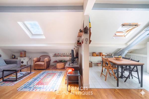 Appartement sous les toits en centre ville