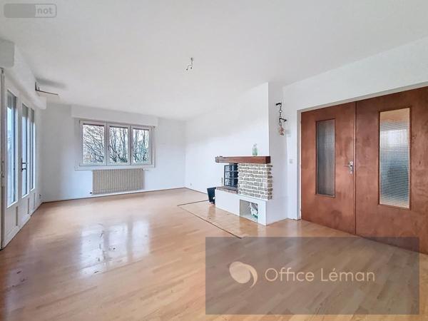 Maison à vendre à Prévessin-Moëns dans l'Ain (01280), ref : 01047-715