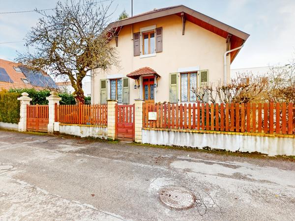 ANNECY - Maison de caractère - Emplacement recherché, fort potentiel