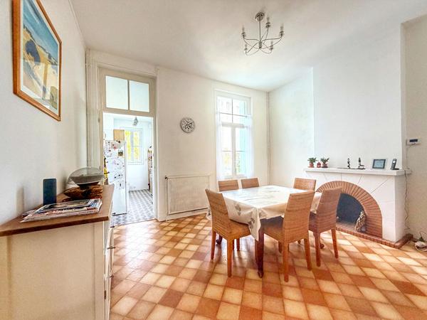 EXCLUSIVITÉ ! Maison 5 pièces 3 chambres - Centre-ville, emplacement privilégié