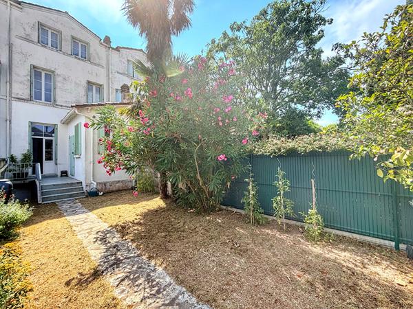 EXCLUSIVITÉ ! Maison 5 pièces 3 chambres - Centre-ville, emplacement privilégié