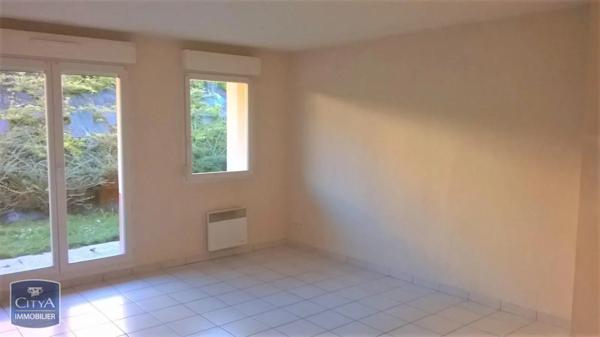 Appartement à louer 2 pièces 47.86m²