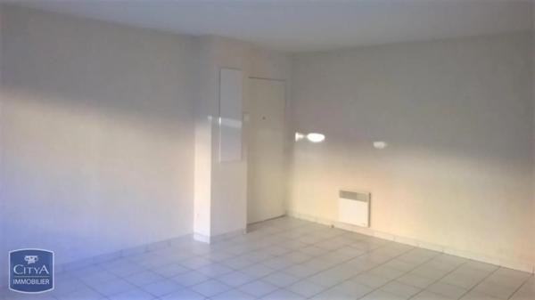 Appartement à louer 2 pièces 47.86m²