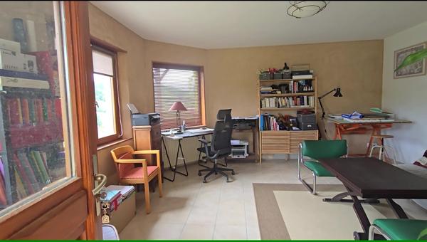 Saint-Basile (07270) À vendre – Maison d’architecte éco-conçue en bois – 165 m² et dépendances – Proche Lamastre (Ardèche)