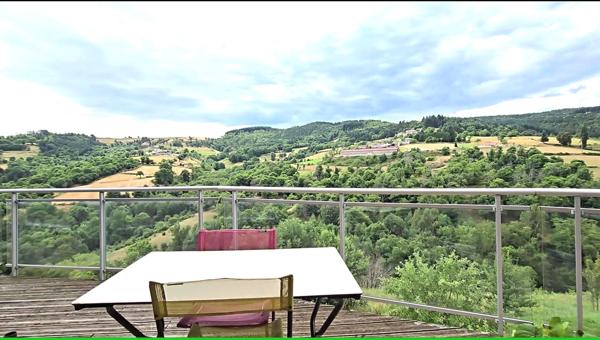 Saint-Basile (07270) À vendre – Maison d’architecte éco-conçue en bois – 165 m² et dépendances – Proche Lamastre (Ardèche)