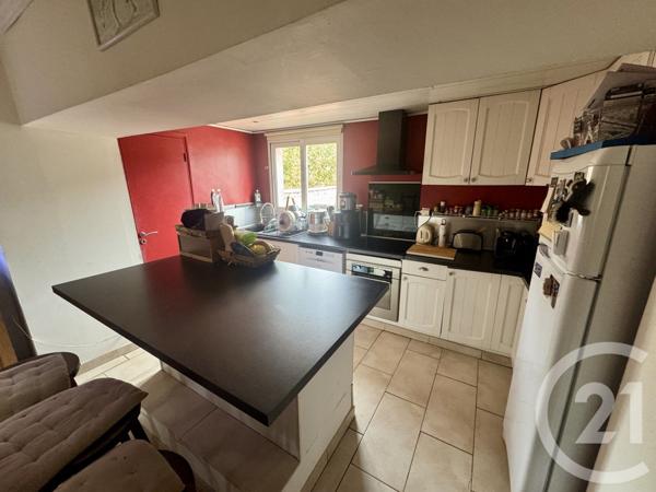 Maison à vendre  6 pièces - 117,38 m2 ROQUEVAIRE - 13