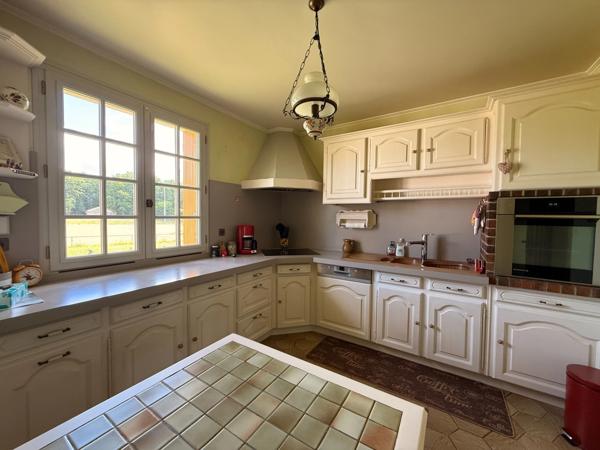 EN EXCLUSIVITE ! Pavillon de 114m², sur sous sol,  terrain de 956m2 180 000 €