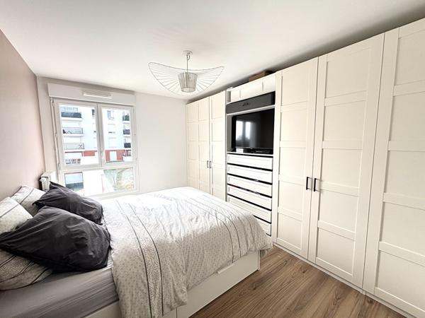 Appartement 4 pièces de prestige à vendre à Pontoise - Secteur Bossut €348 000 ** - Référence 11186