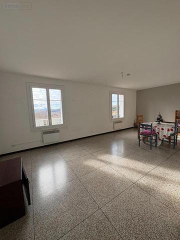 Appartement à vendre à Forcalquier dans les Alpes-de-Haute-Provence (04300), ref : 04022-117