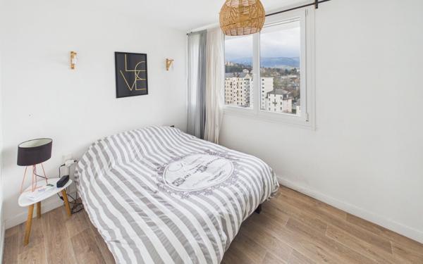 Appartement à vendre    3 pièces • 68,04 m2 Chambéry