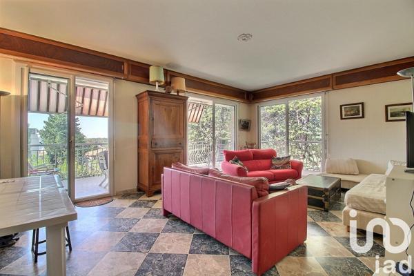 Appartement à vendre 3 pièces 77 m² Sanary-sur-Mer