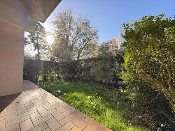 Appartement  4 pièce(s)  2 chambre(s)  81.3 m²