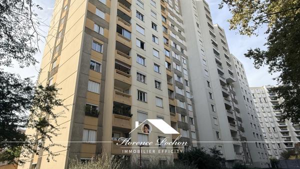 Appartement
         5 pièces
        - 91 m² Exclusivité 240 000 € *