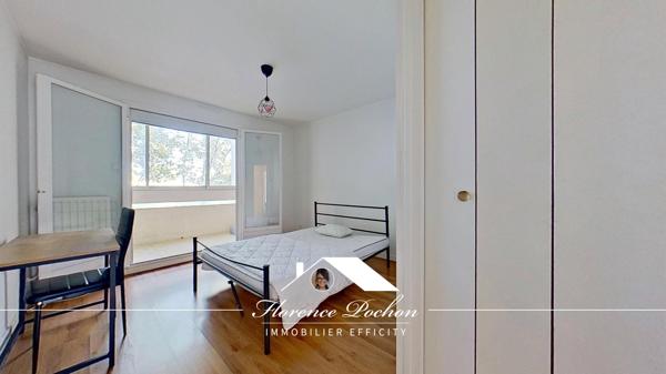 Appartement
         5 pièces
        - 91 m² Exclusivité 240 000 € *