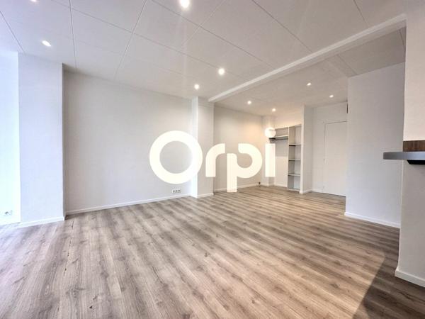 Appartement à vendre    2 pièces • 60 m2 Soissons