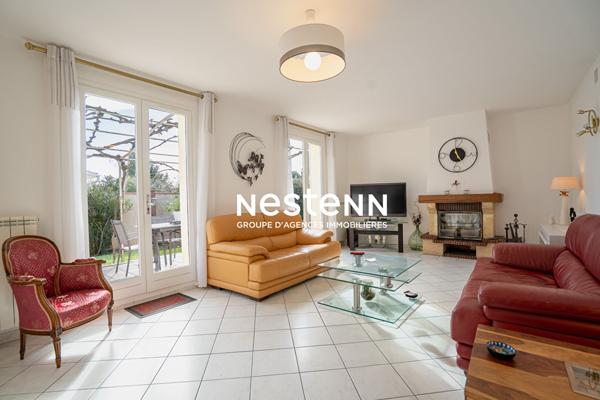 A VENDRE - Maison 6 pièces - La Salvetat Saint Gilles