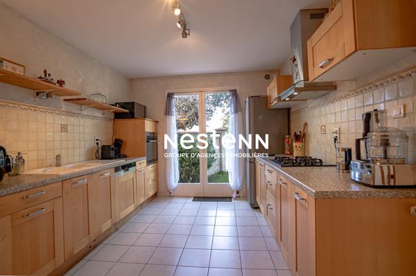 A VENDRE - Maison 6 pièces - La Salvetat Saint Gilles