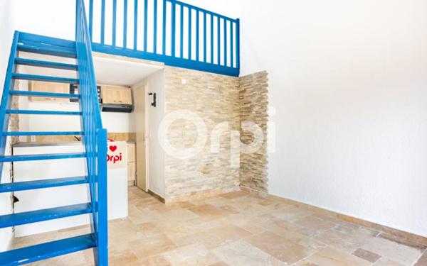 Maison à vendre    2 pièces • 24,77 m2 Tourrettes