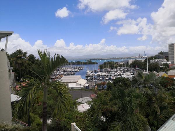 Dpt Guadeloupe (971), à vendre LE GOSIER maison P5