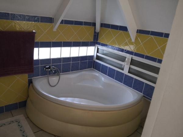 Dpt Guadeloupe (971), à vendre LE GOSIER maison P5