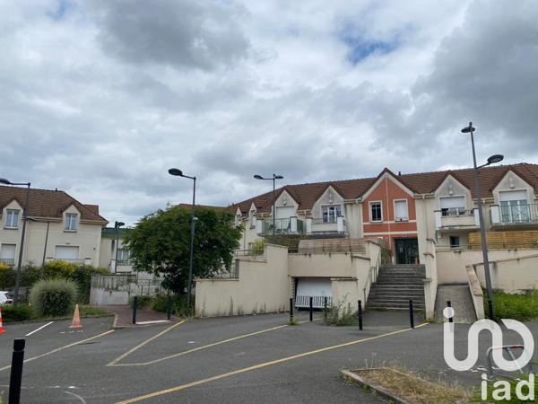 Parking à vendre 12 m² Persan