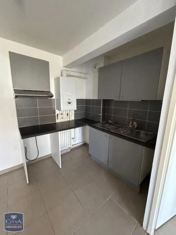 Appartement à louer 3 pièces 66.99m² Cenon (33150)