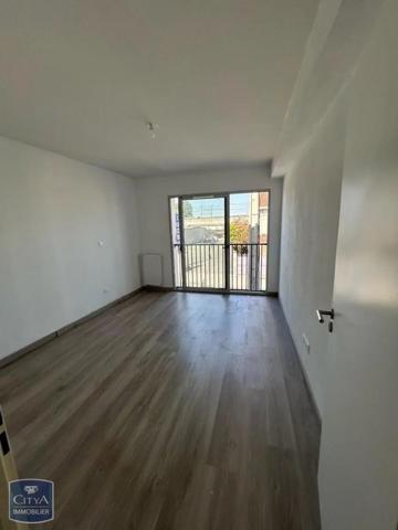 Appartement à louer 3 pièces 66.99m² Cenon (33150)