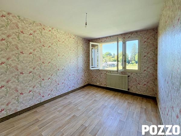 A VENDRE à Mortain Bocage - Maison 3 pièce(s) 80 m² MORTAIN BOCAGE