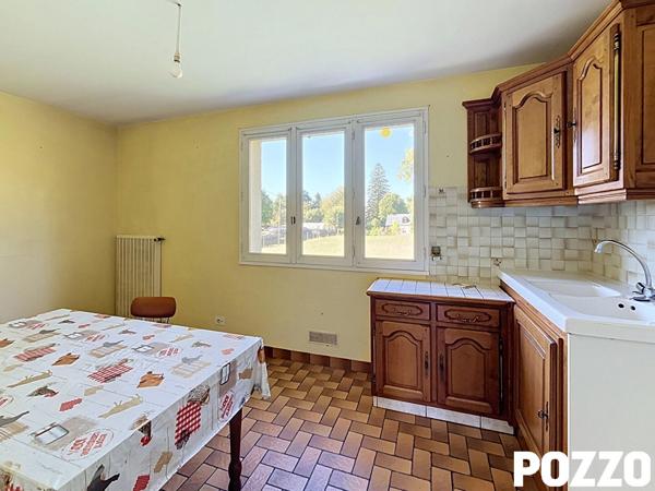 A VENDRE à Mortain Bocage - Maison 3 pièce(s) 80 m² MORTAIN BOCAGE
