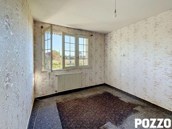 A VENDRE à Mortain Bocage - Maison 3 pièce(s) 80 m² MORTAIN BOCAGE