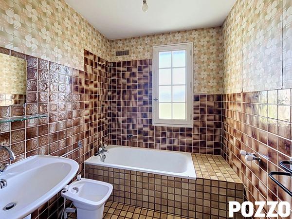 A VENDRE à Mortain Bocage - Maison 3 pièce(s) 80 m² MORTAIN BOCAGE